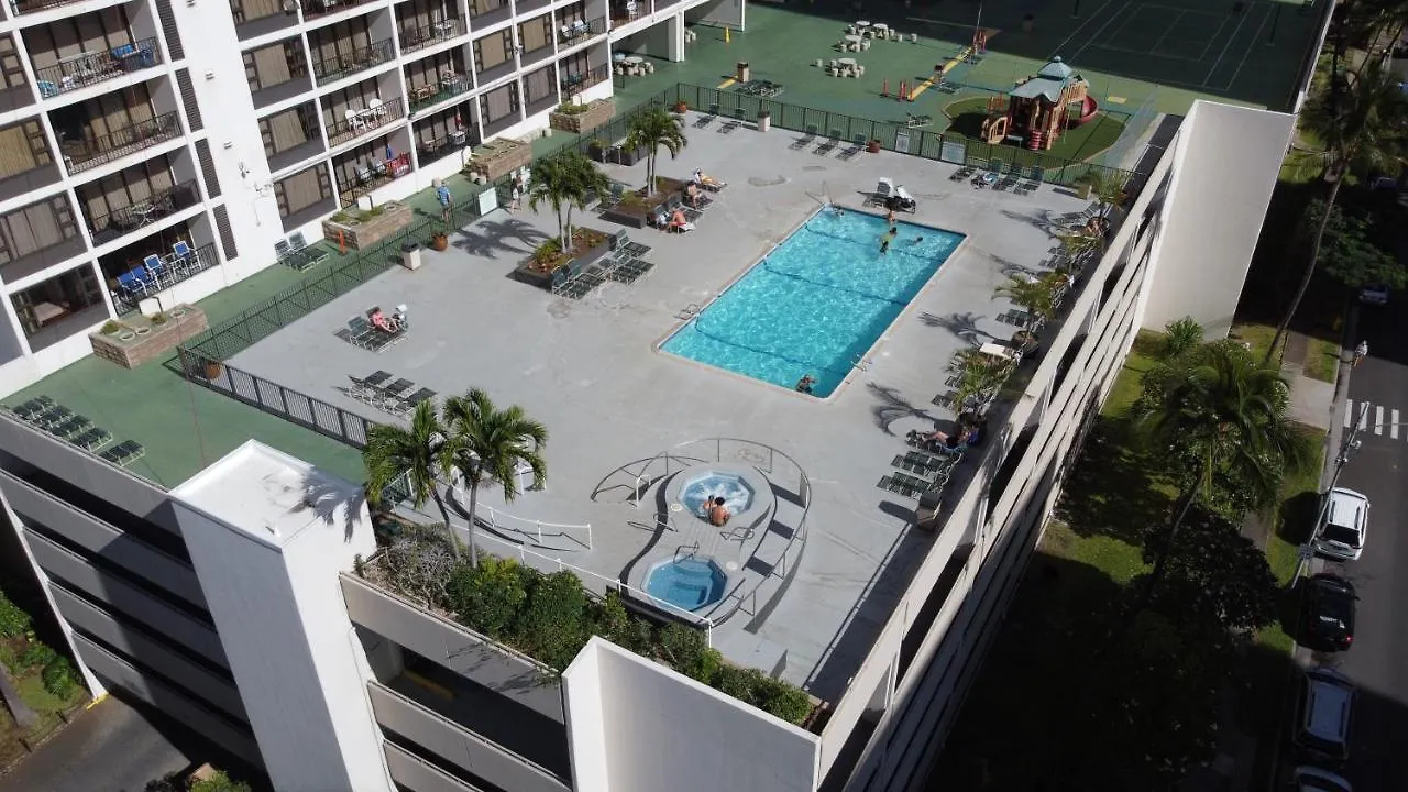 Апартаменты Remodeled 1Br Near Waikiki Beach With Free Parking! Гонолулу